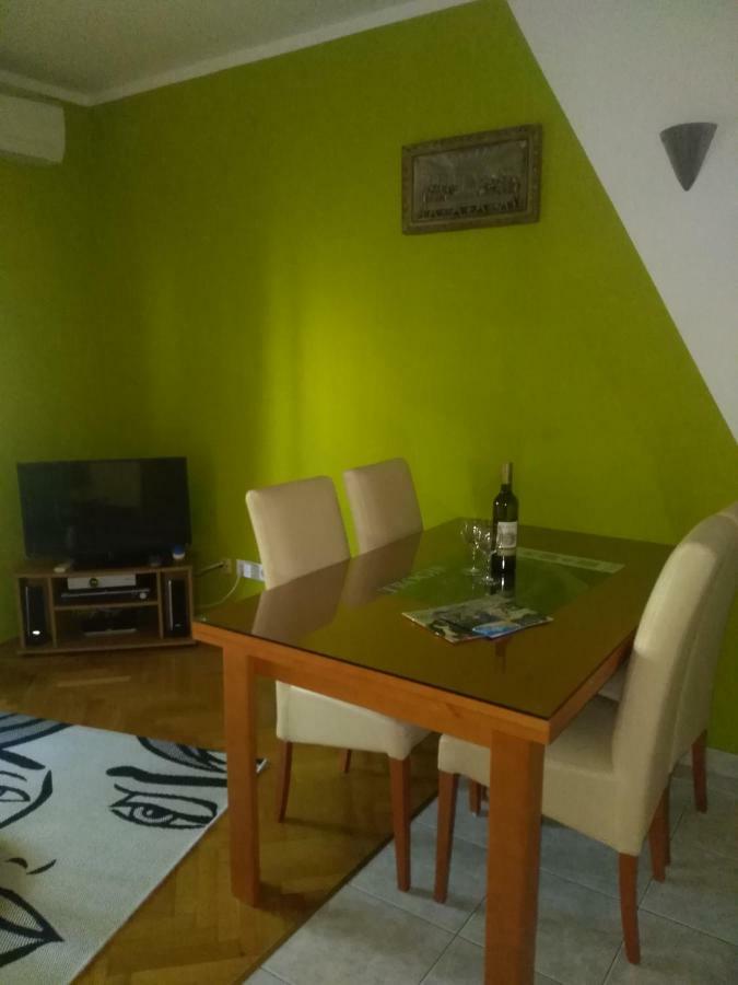 Apartment Ivan Трогір Екстер'єр фото